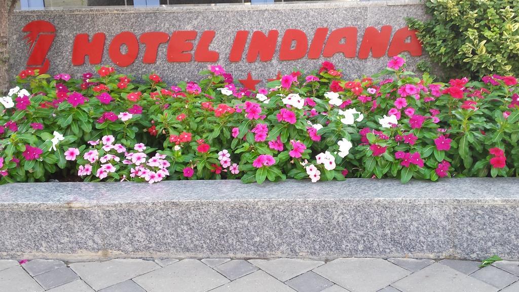 Indiana Hotel Iasi Exterior photo
